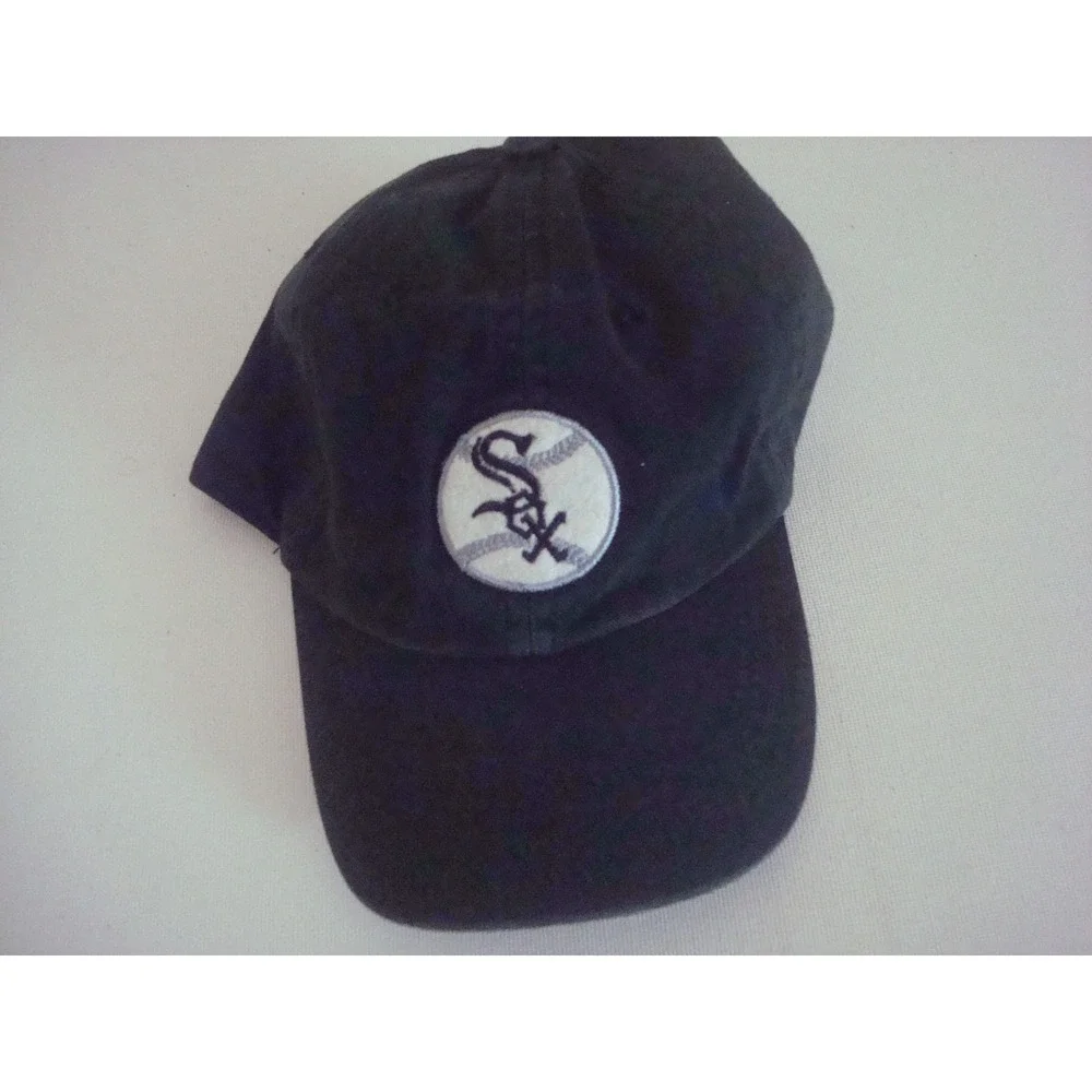 KIDS--- WHITE SOX 00S Y2K HAT CAP VINTAGE‎ DEADSTOCK C4